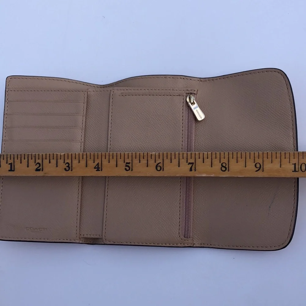 Coach Pale Pink Pebbled Leather Coach Wallet Soft Pink Coach Wallet Snap